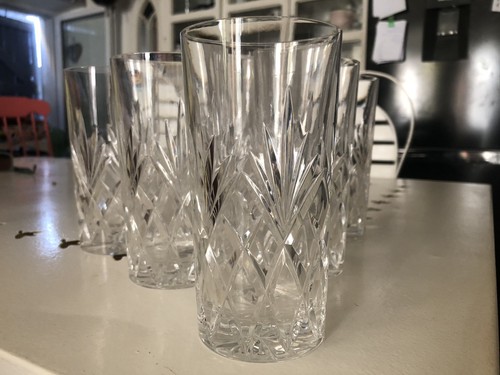 Grands verres jus de - verres, À
