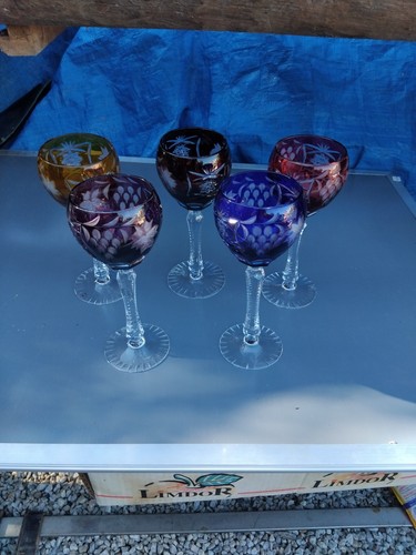 Grands verres couleurs en - grands,