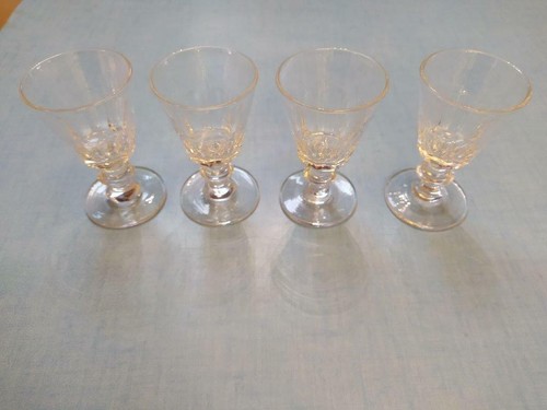Ensemble verres vin - verres, à